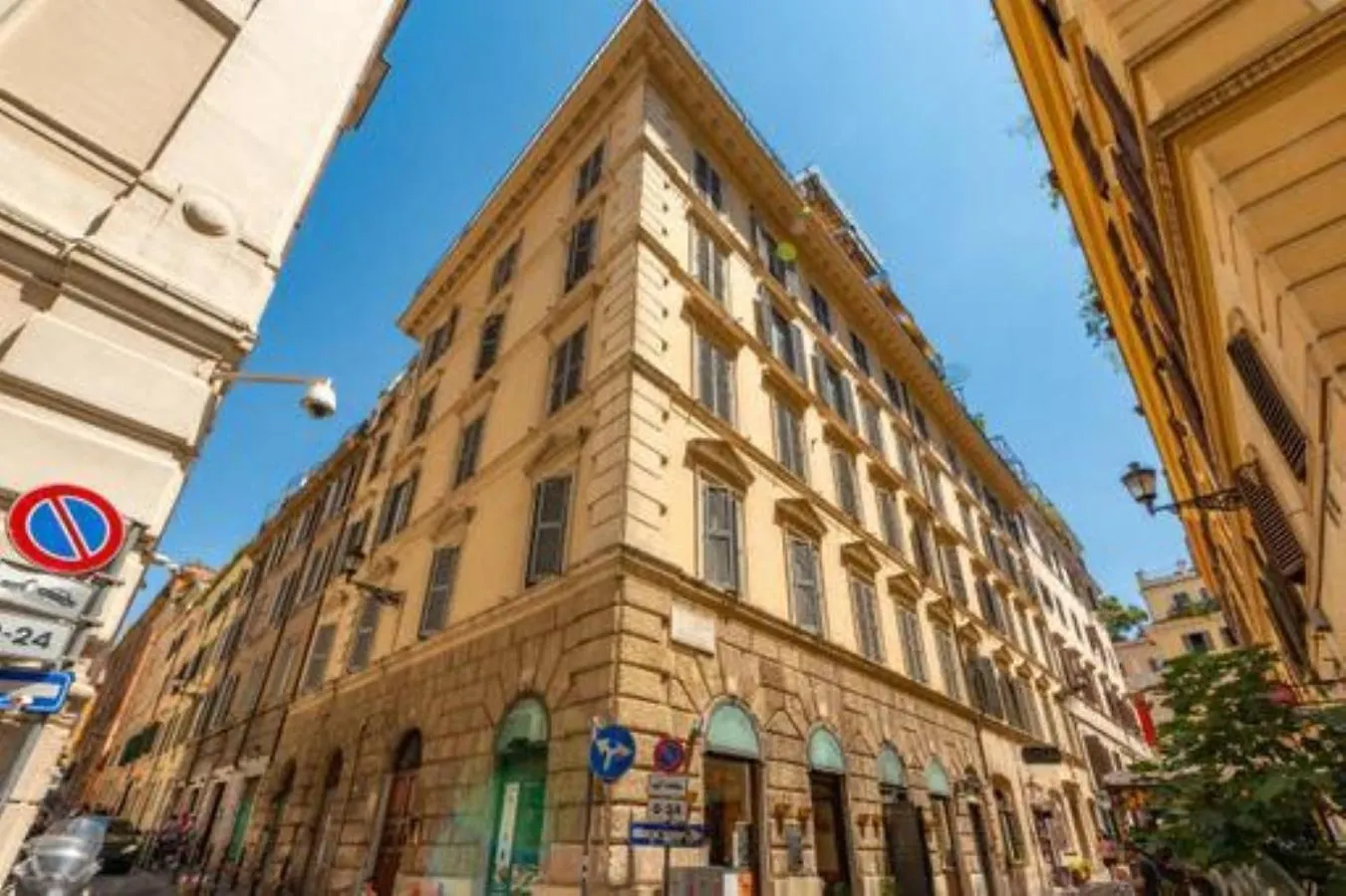 Heavenly Trevi Luxury Apartment Rome